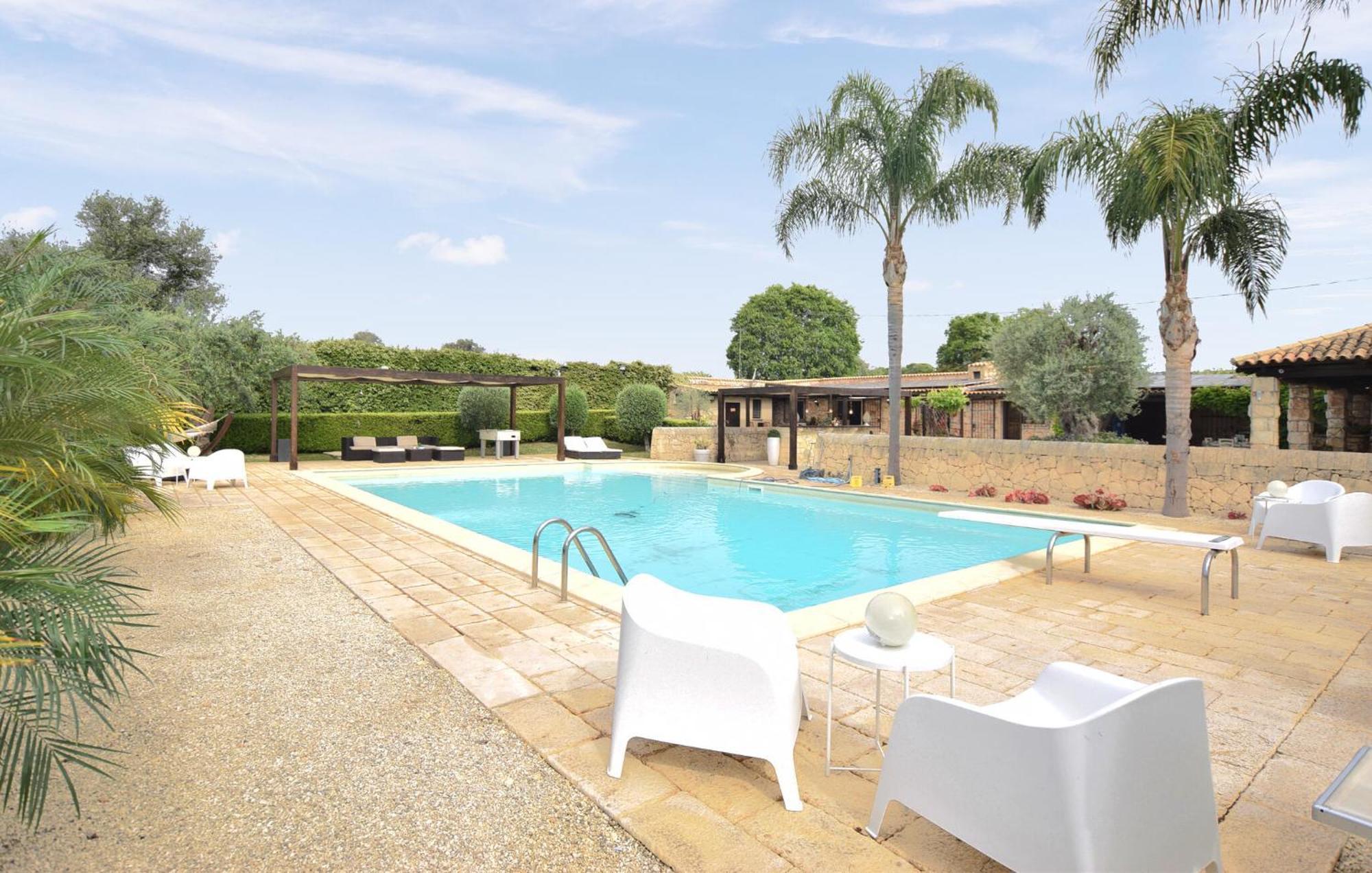 Cozy In Siracusa With Kitchen Ferienhaus Syrakus